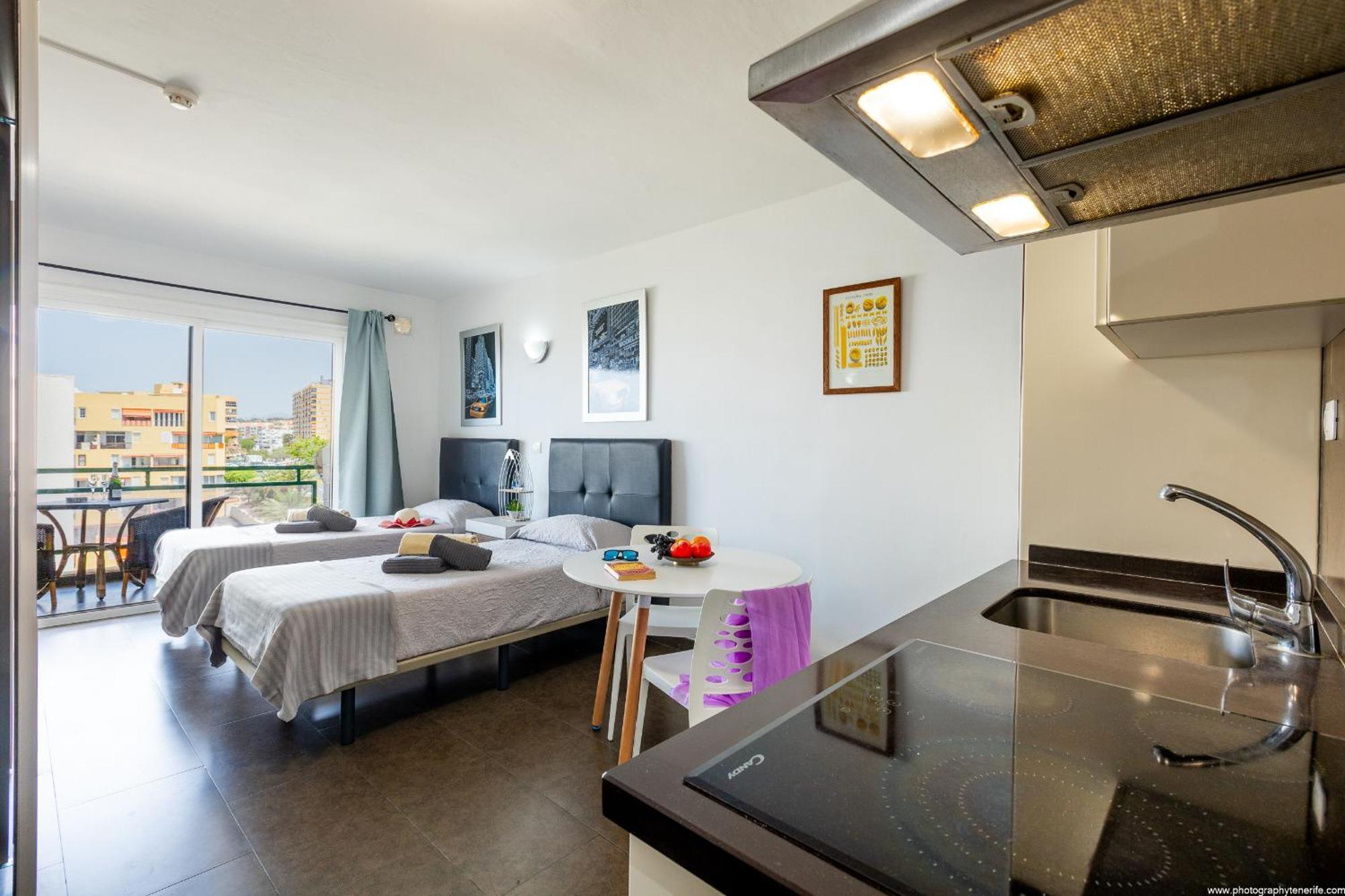 603 Comodoro Studio Beach Front Los Cristianos  Eksteriør billede
